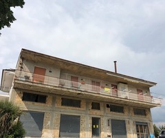 Roccadaspide loc.Fonte appartamento e locale commerciale