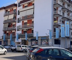 Capaccio Scalo appartamento con garage